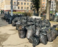 СУББОТНИКИ В ОБЛАСТНОМ ЦЕНТРЕ!
