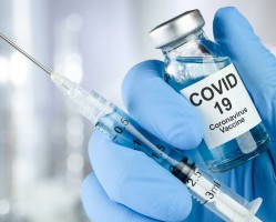 Сотрудники АО «СпецАТХ» вакцинируются от COVID-19 на рабочих местах