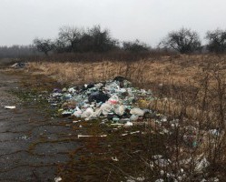 Региональный оператор продолжает очищать от отходов территорию Кардымовского района