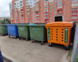 В Заднепровском районе города Смоленска установлены контейнеры для пластика