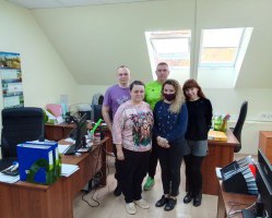 Продолжаем рубрику-знакомство. Служба логистики