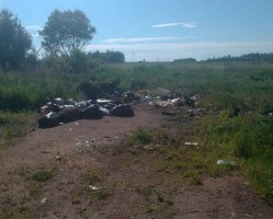В Монастырщинском районе стало меньше еще на одну свалку