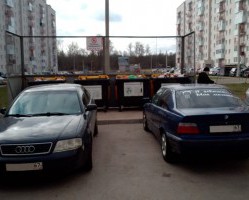 АО «СпецАТХ» призывает не загораживать контейнерные площадки машинами